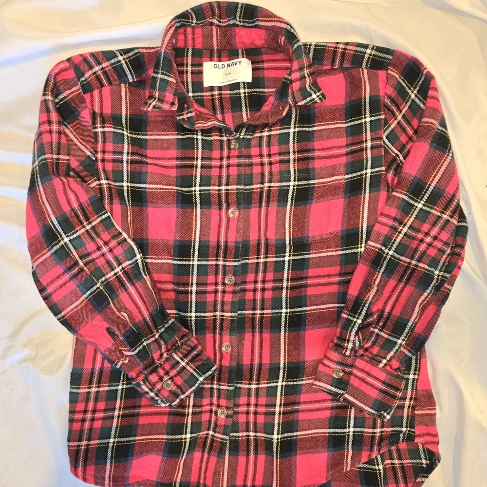 Old Navy Kids Boys Vibrant Red Tartan Plaid Flannel Button Down Shirt Size 8